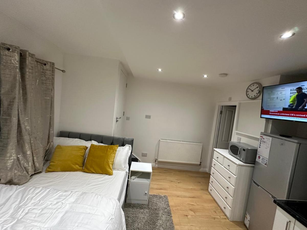 Keedonwood Road Bromley, Rooms With Free Wifi Exterior foto