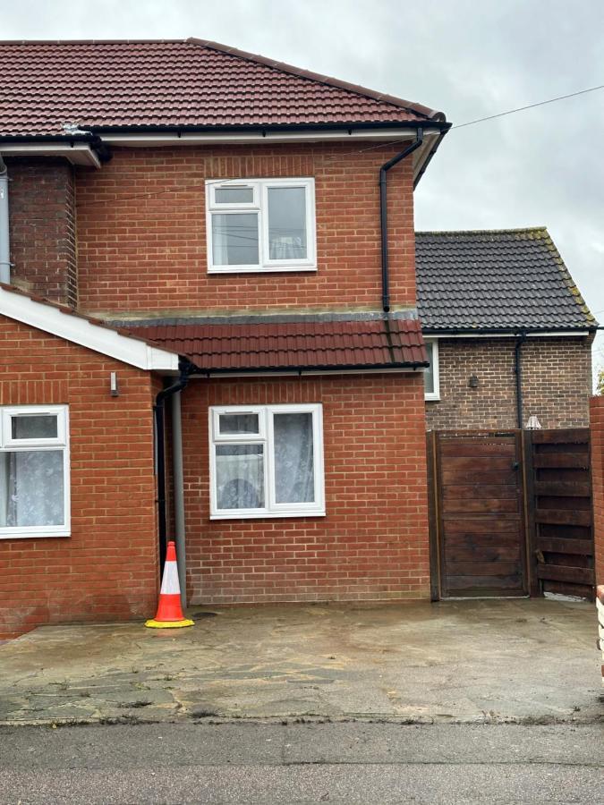 Keedonwood Road Bromley, Rooms With Free Wifi Exterior foto