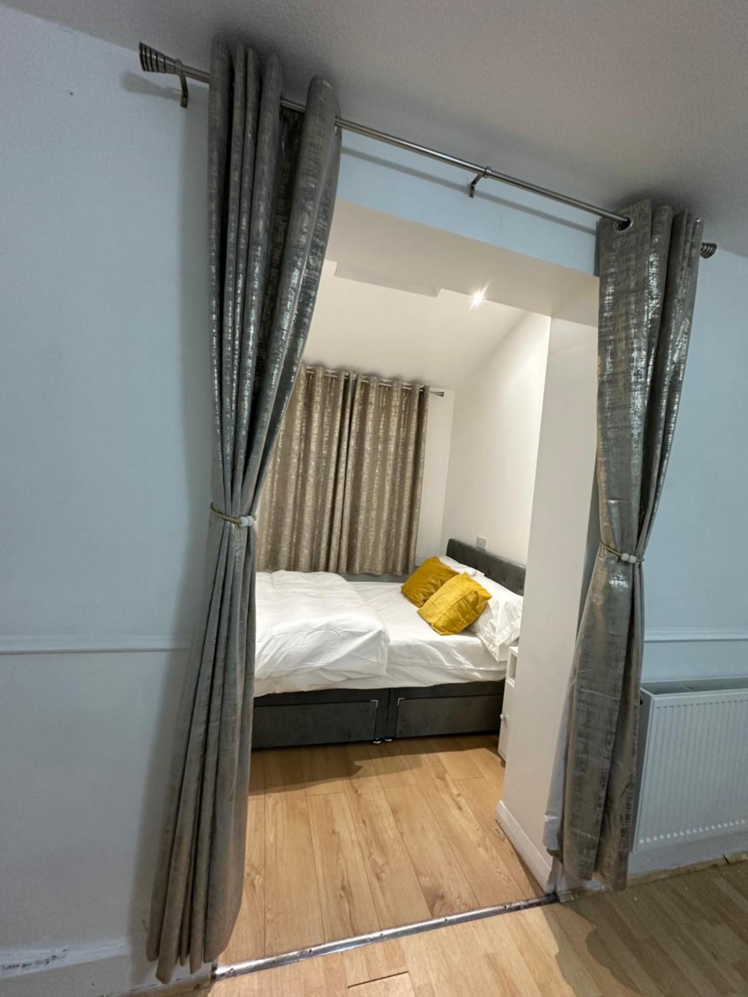Keedonwood Road Bromley, Rooms With Free Wifi Exterior foto